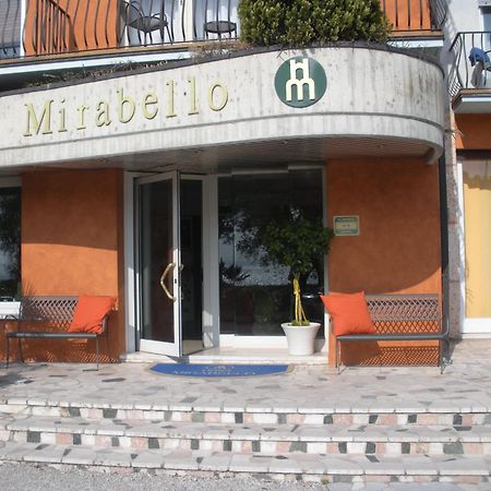 Hotel Mirabello Сирмионе Экстерьер фото